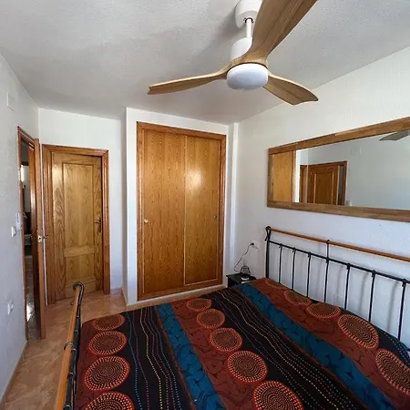 Maison Familiale 3 Chambres, 8 Couchages, Piscine Et Aires De Loisirs Communautaires, Сasa de vacaciones *