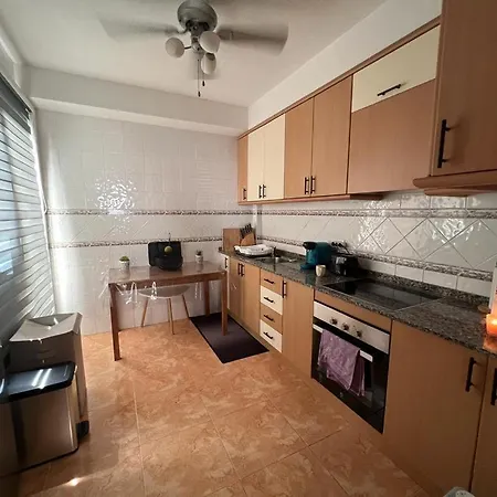 Holiday home Maison Familiale 3 Chambres, 8 Couchages, Piscine Et Aires De Loisirs Communautaires, Gran Alacant